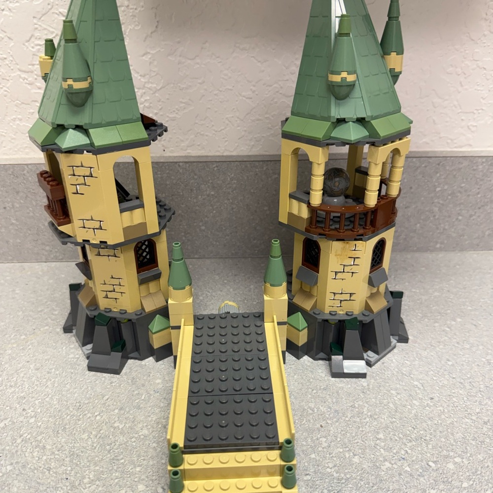 4867 LEGO Harry Potter Deathly Hallows Hogwarts